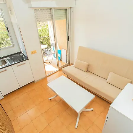 127 Pequeno - Alicante Apartment