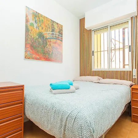127 Pequeno - Alicante Apartment